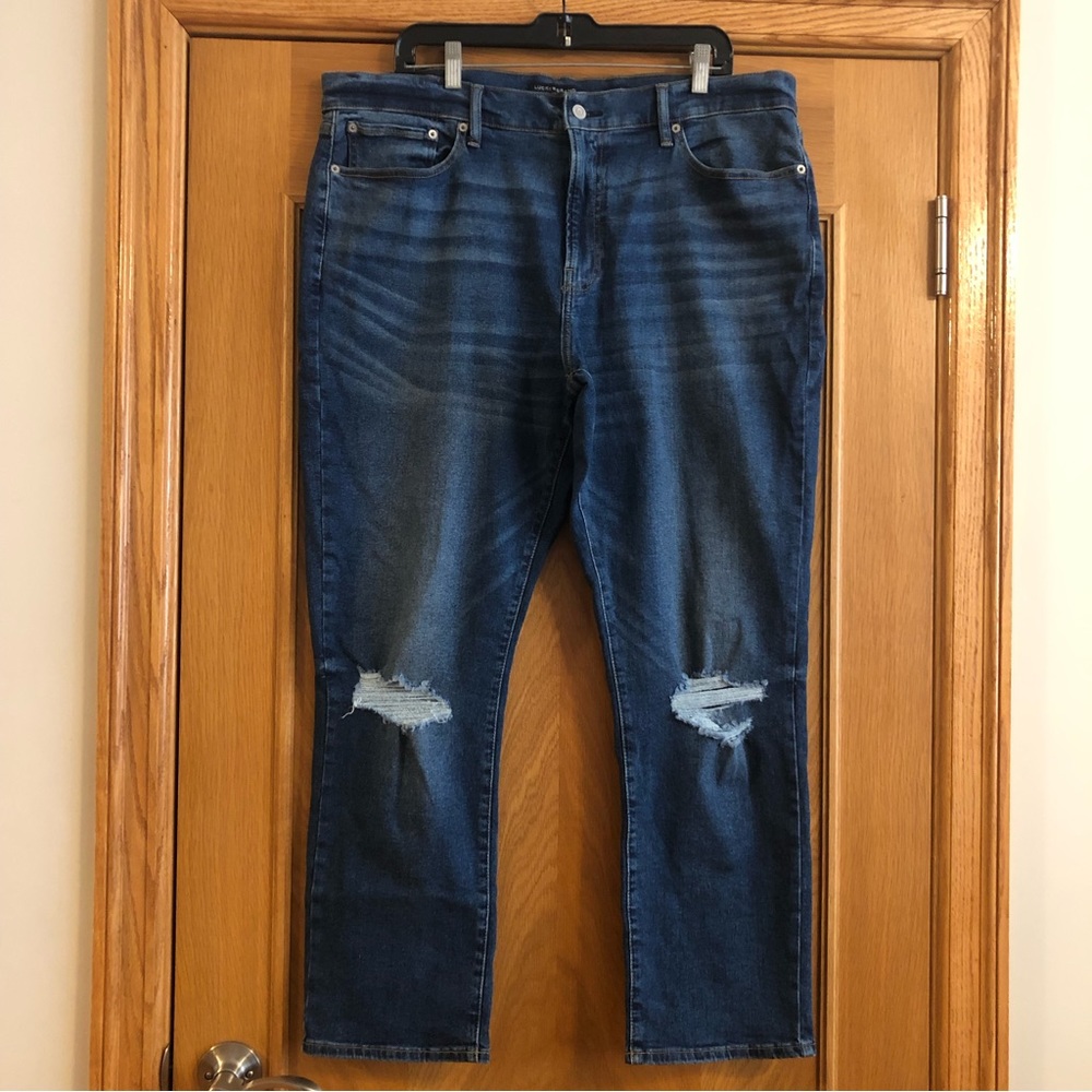 NWT Lucky Brand 410 Athletic Slim Distressed Jeans Size 38